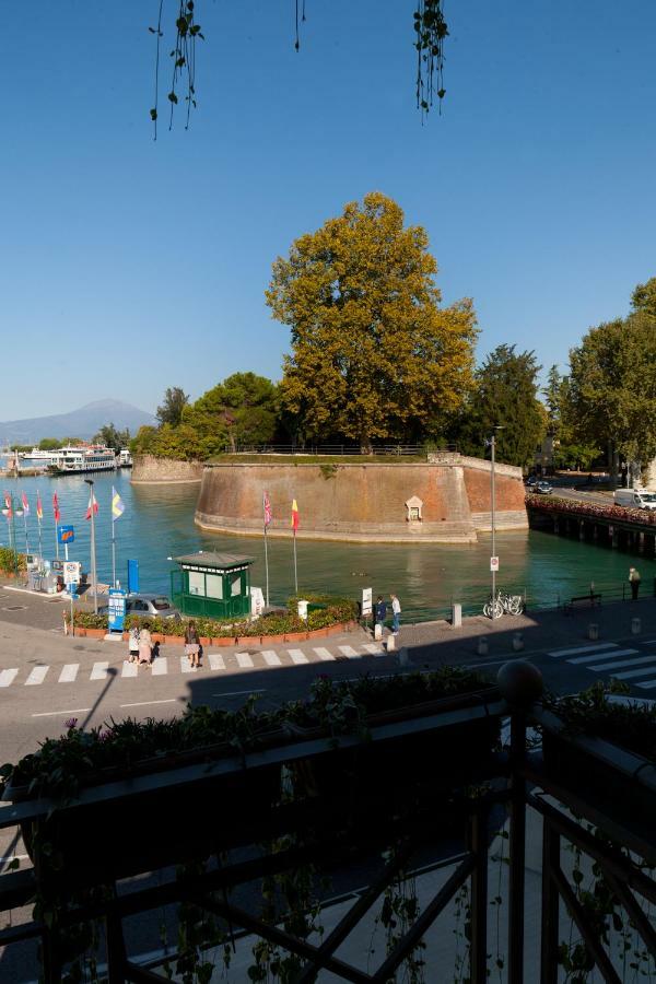 Relais Al Porto Hotel Peschiera del Garda Ngoại thất bức ảnh
