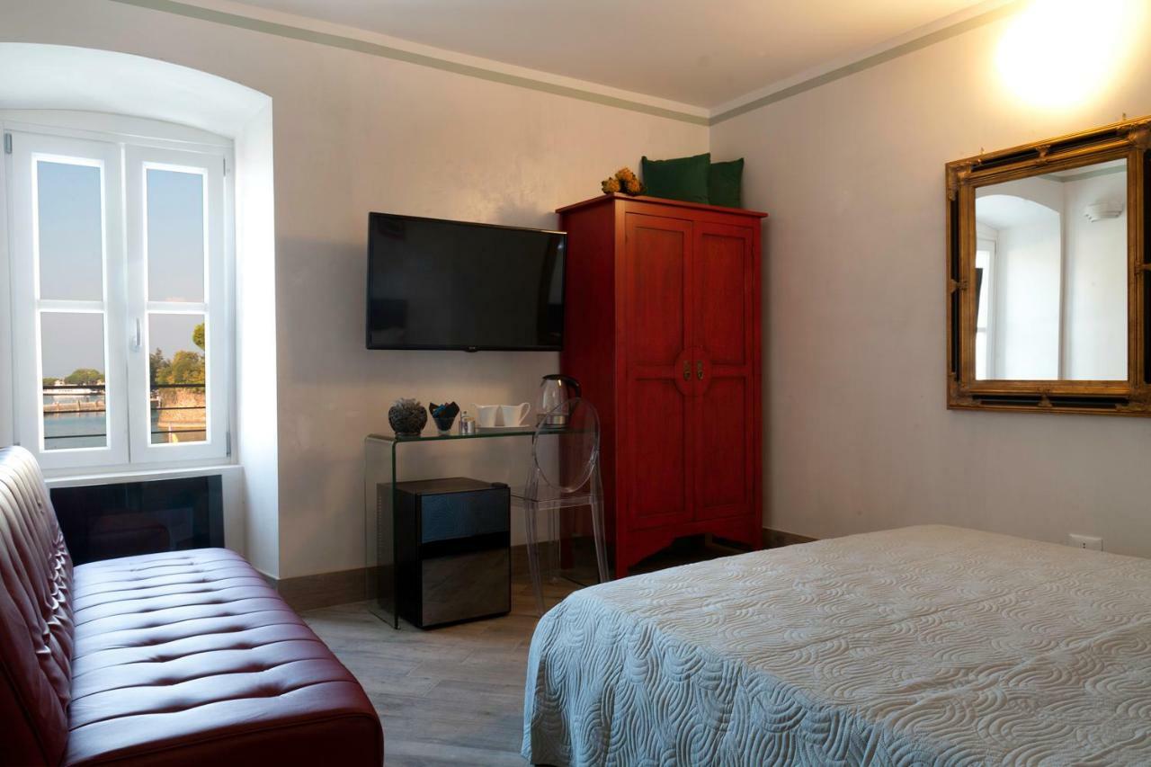 Relais Al Porto Hotel Peschiera del Garda Ngoại thất bức ảnh